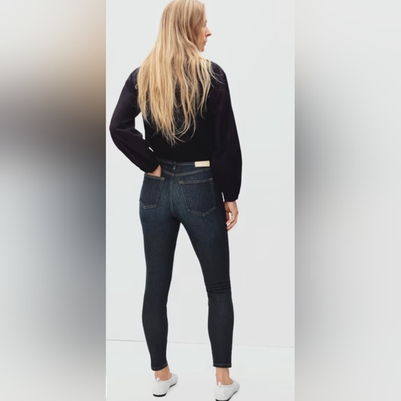 EVERLANE - The Authentic Stretch High-Rise Skinny Jeans – Deep Indigo-Dark Wash - Picture 6 of 6